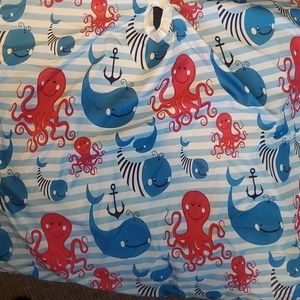 Children's hair cutting capes